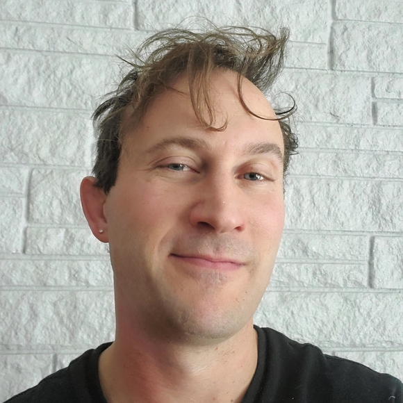 Meet your Posher, Brad - Picture 2 of 2